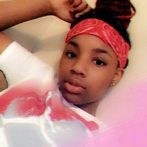 Meet your Posher, Leilani